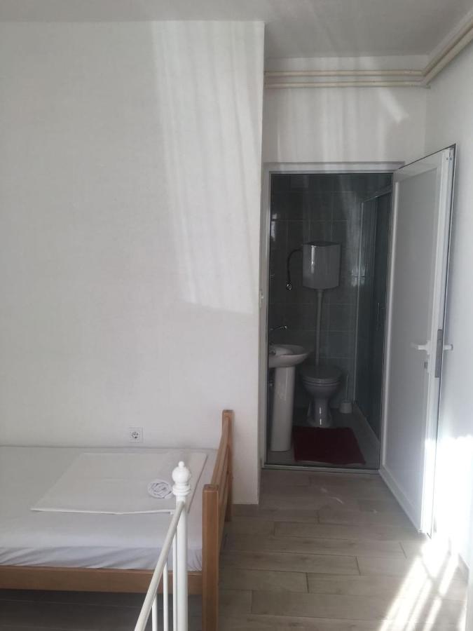 Apartments Nikovic Рисан Екстериор снимка