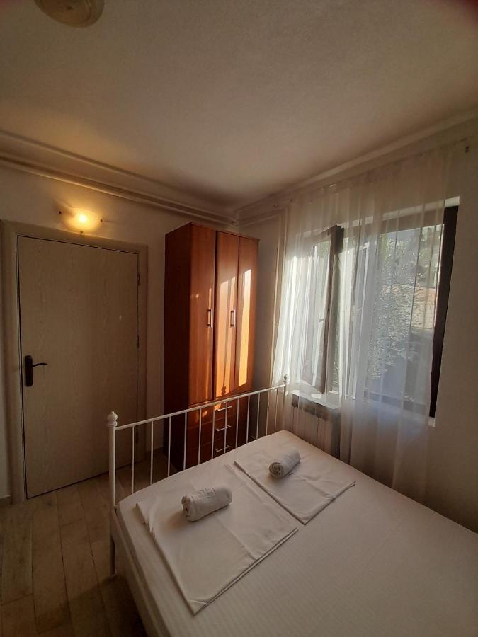 Apartments Nikovic Рисан Екстериор снимка