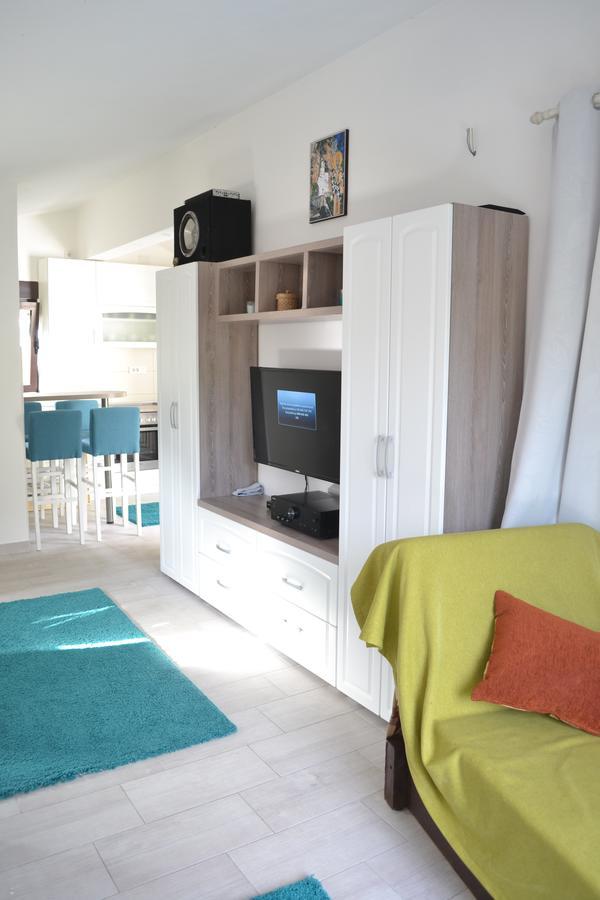 Apartments Nikovic Рисан Екстериор снимка